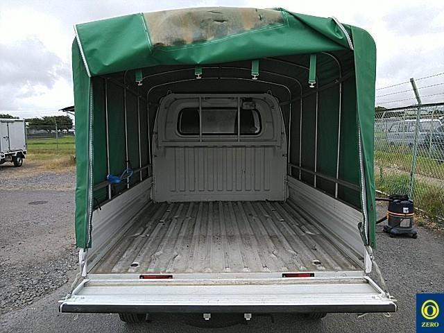 NISSAN CLIPPER TRUCK 2013