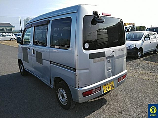 DAIHATSU HIJET VAN 2013