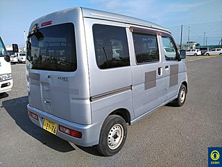 DAIHATSU HIJET VAN 2013