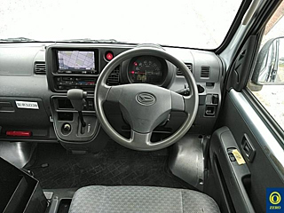 DAIHATSU HIJET VAN 2013