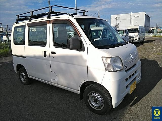 DAIHATSU HIJET VAN 2015