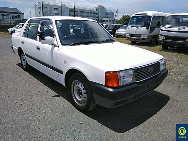 TOYOTA CROWN COMFORT 2014