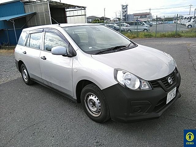 NISSAN AD 2020