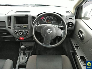 NISSAN AD 2020