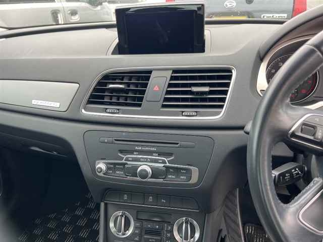 AUDI Q3 2015