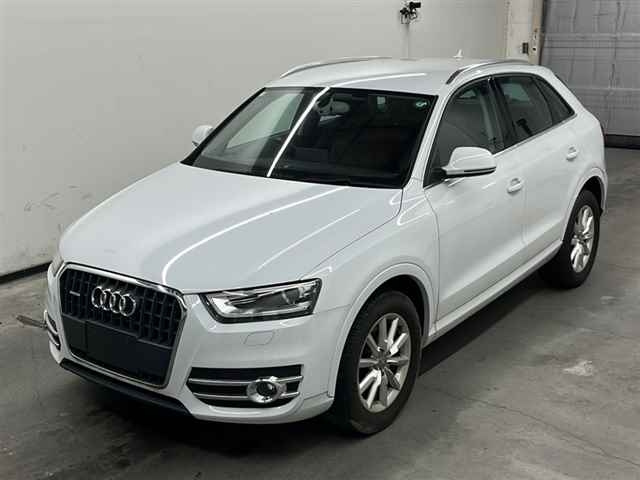 AUDI Q3 2015