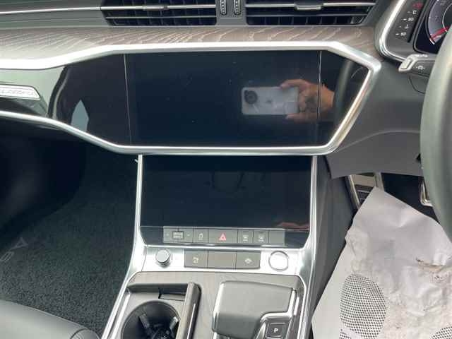 AUDI A6 2019