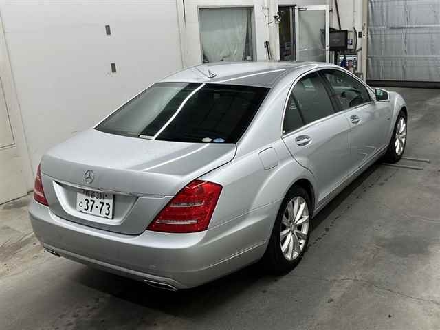 MERCEDES BENZ S CLASS 2011