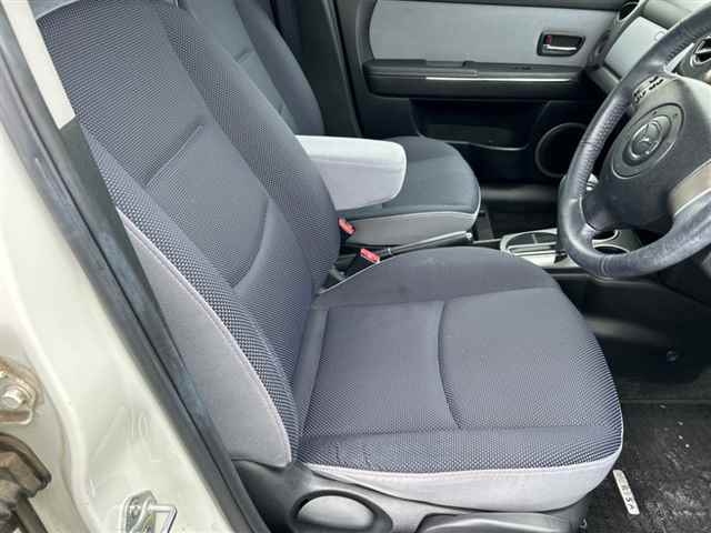 MAZDA VERISA 2010