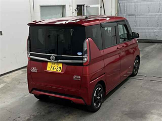 NISSAN ROOX 2021