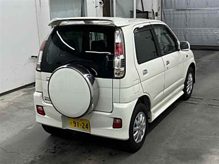 DAIHATSU TERIOS KID 2010