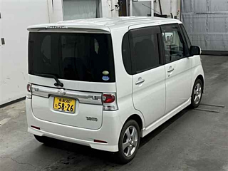 DAIHATSU TANTO 2008