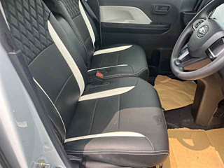 DAIHATSU TANTO 2024