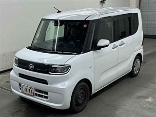DAIHATSU TANTO 2024
