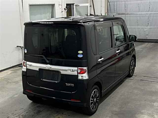 DAIHATSU TANTO 2008