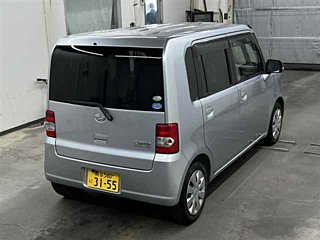 DAIHATSU MOVE CONTE 2011