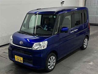 DAIHATSU TANTO 2015