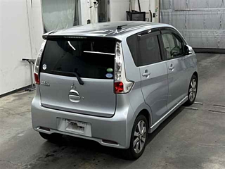 MITSUBISHI EK CUSTOM 2014