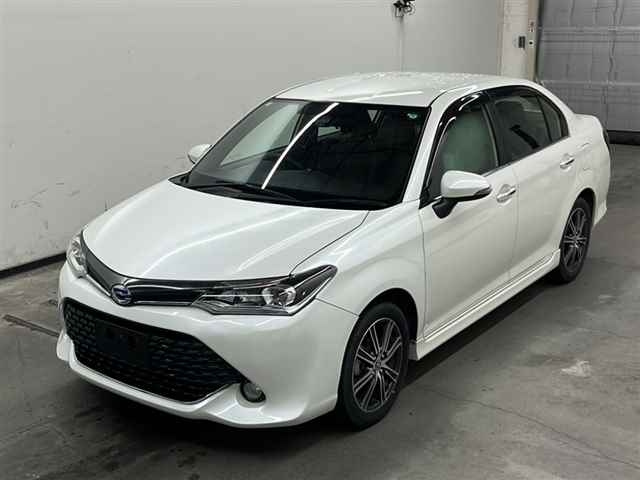 TOYOTA COROLLA AXIO 2016