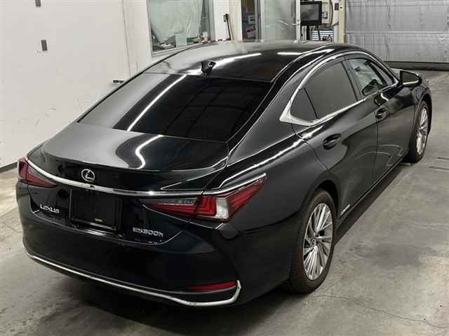 LEXUS ES 2022