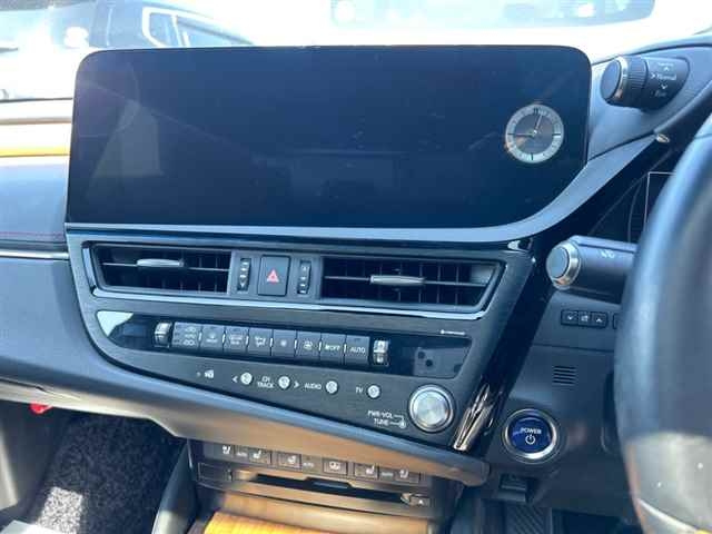 LEXUS ES 2022