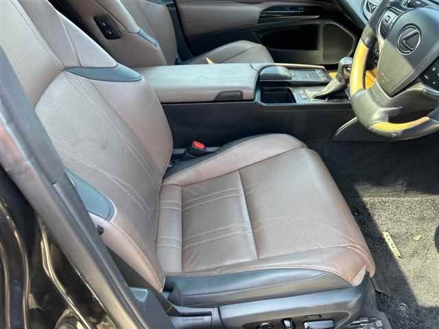 LEXUS ES 2022