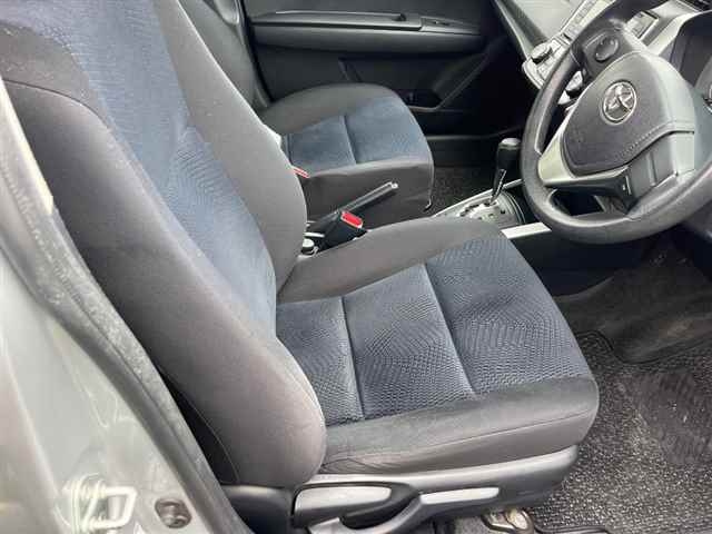 TOYOTA COROLLA FIELDER 2012