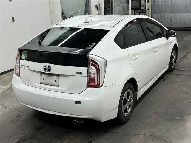 TOYOTA PRIUS 2012