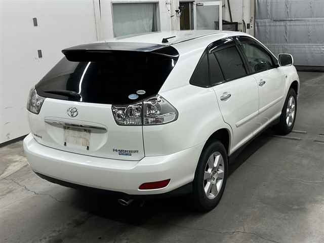 TOYOTA HARRIER 2012