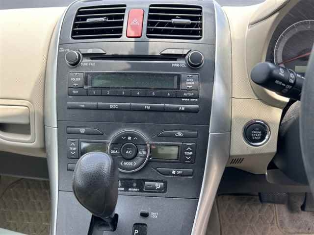 TOYOTA AURIS 2010