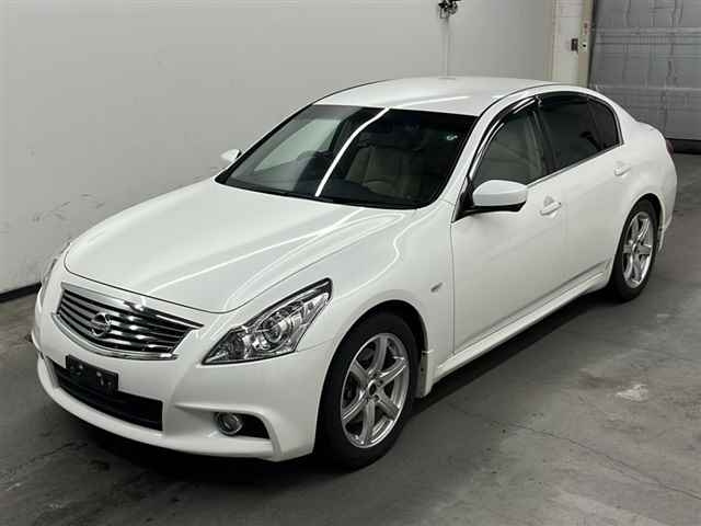 NISSAN SKYLINE 2013
