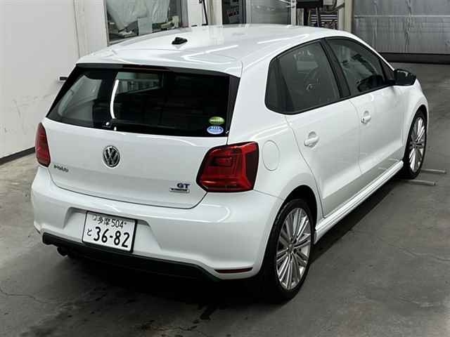 VOLKSWAGEN POLO 2017