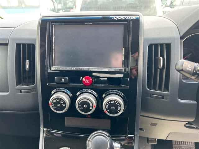 MITSUBISHI DELICA D5 2012