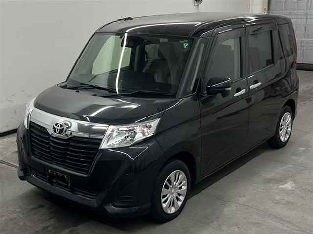 TOYOTA ROOMY 2020