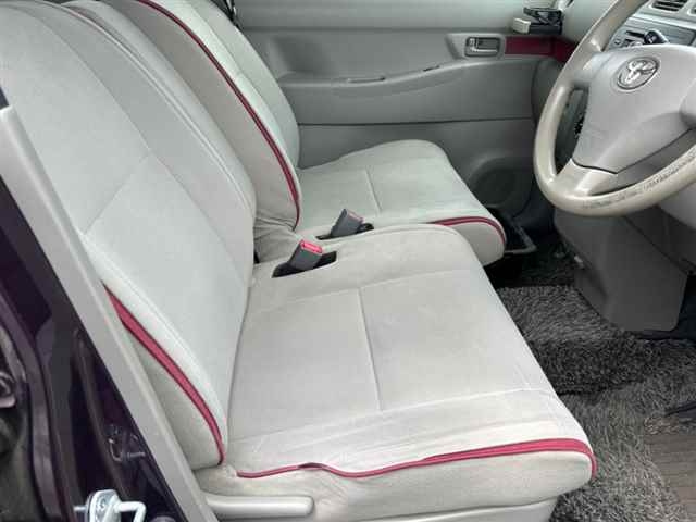TOYOTA PIXIS SPACE 2012