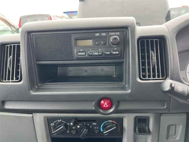 NISSAN CLIPPER VAN 2011
