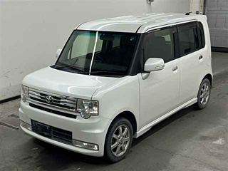 TOYOTA PIXIS SPACE 2012