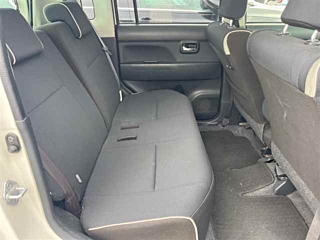 TOYOTA PIXIS SPACE 2012