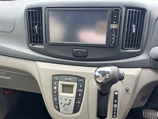 DAIHATSU MIRA E S 2012