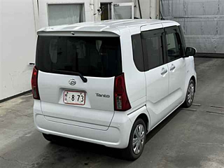 DAIHATSU TANTO 2021