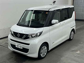 NISSAN ROOX 2021