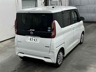 NISSAN ROOX 2021