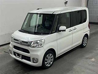 DAIHATSU TANTO 2014