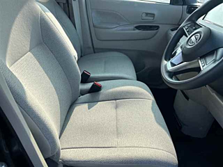 NISSAN ROOX 2023