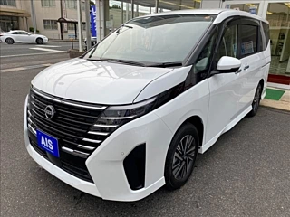 NISSAN SERENA 2025