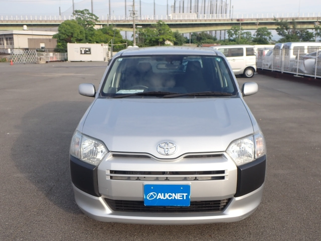 TOYOTA PROBOX 2018