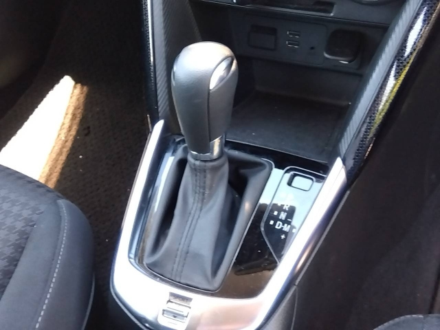 MAZDA DEMIO 2018