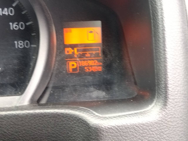 NISSAN NV200 2019