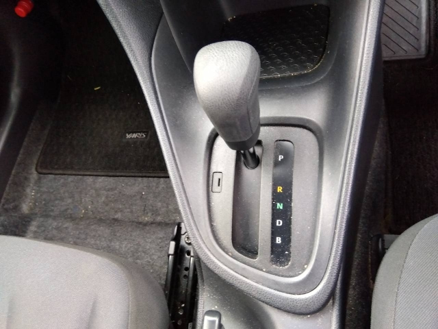 TOYOTA YARIS 2021