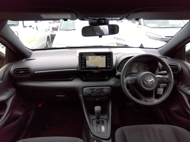 TOYOTA YARIS 2021